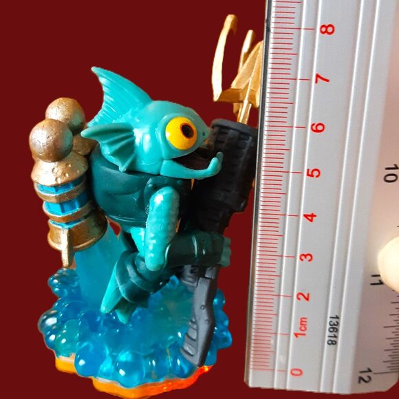 ** 3 Figures for $20 ** Skylanders Giants - Retro - Figure - Gill Grunt - 2012 - Picture 2 of 2
